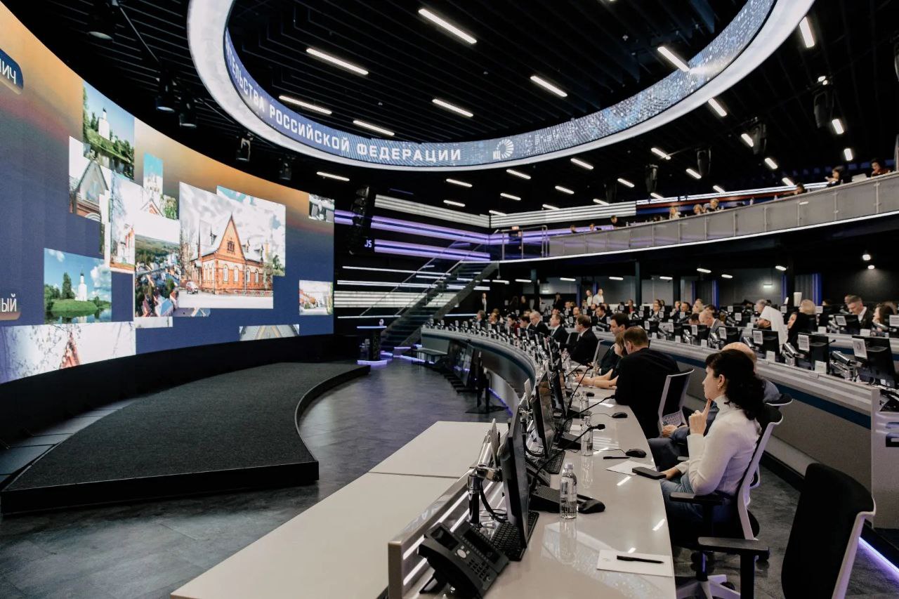 Спутники «Золотого кольца»: подписано соглашение о развитии легендарного маршрута Спутники «Золотого кольца»: подписано соглашение о развитии легендарного маршрута