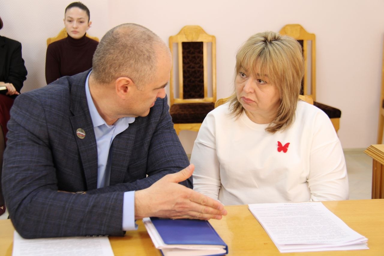 Александр Авдеев: Личный приём граждан: инициатива по установке памятника воинам Александр Авдеев: Личный приём граждан: инициатива по установке памятника воинам