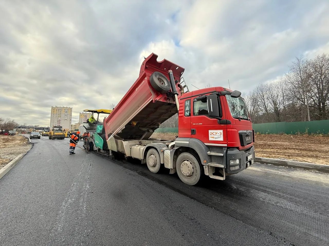 ДСУ-3 возобновляет строительство дороги на улице Пушкарской во Владимире