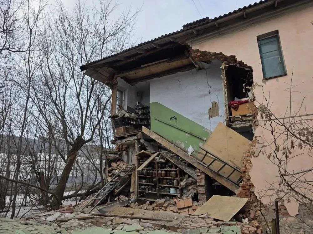 Следственными органами следственного управления СК России по Владимирской области организована процессуальная проверка по факту обрушения стены дома во Владимире Следственными органами следственного управления СК России по Владимирской области организована процессуальная проверка по факту обрушения стены дома во Владимире