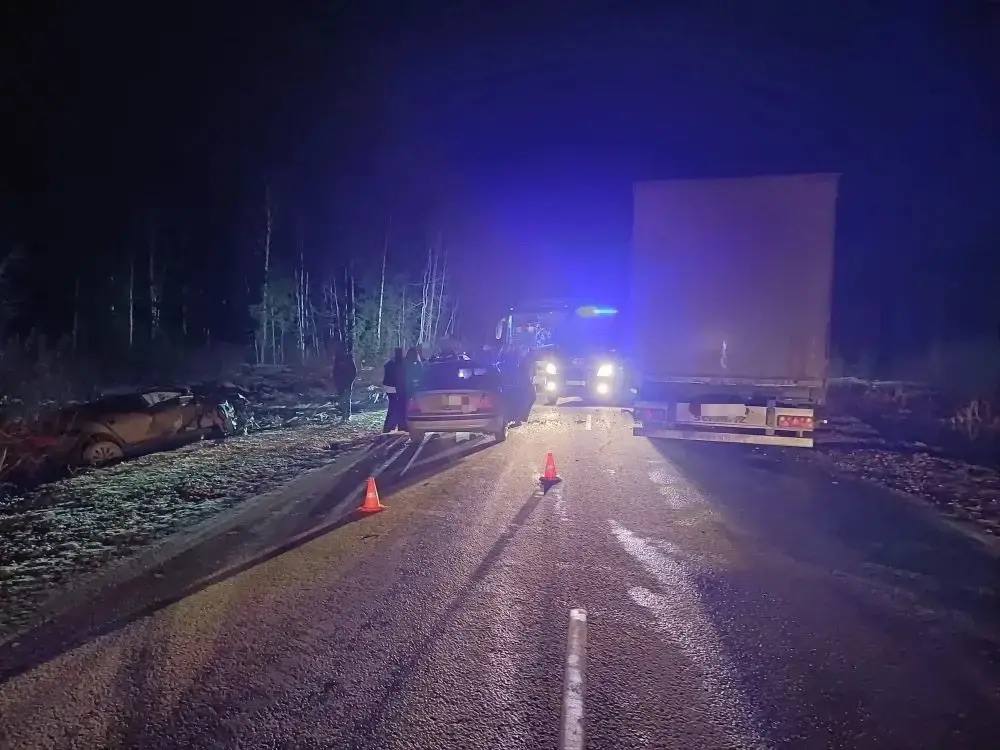 В Кольчугинском районе столкнулись две легковушки