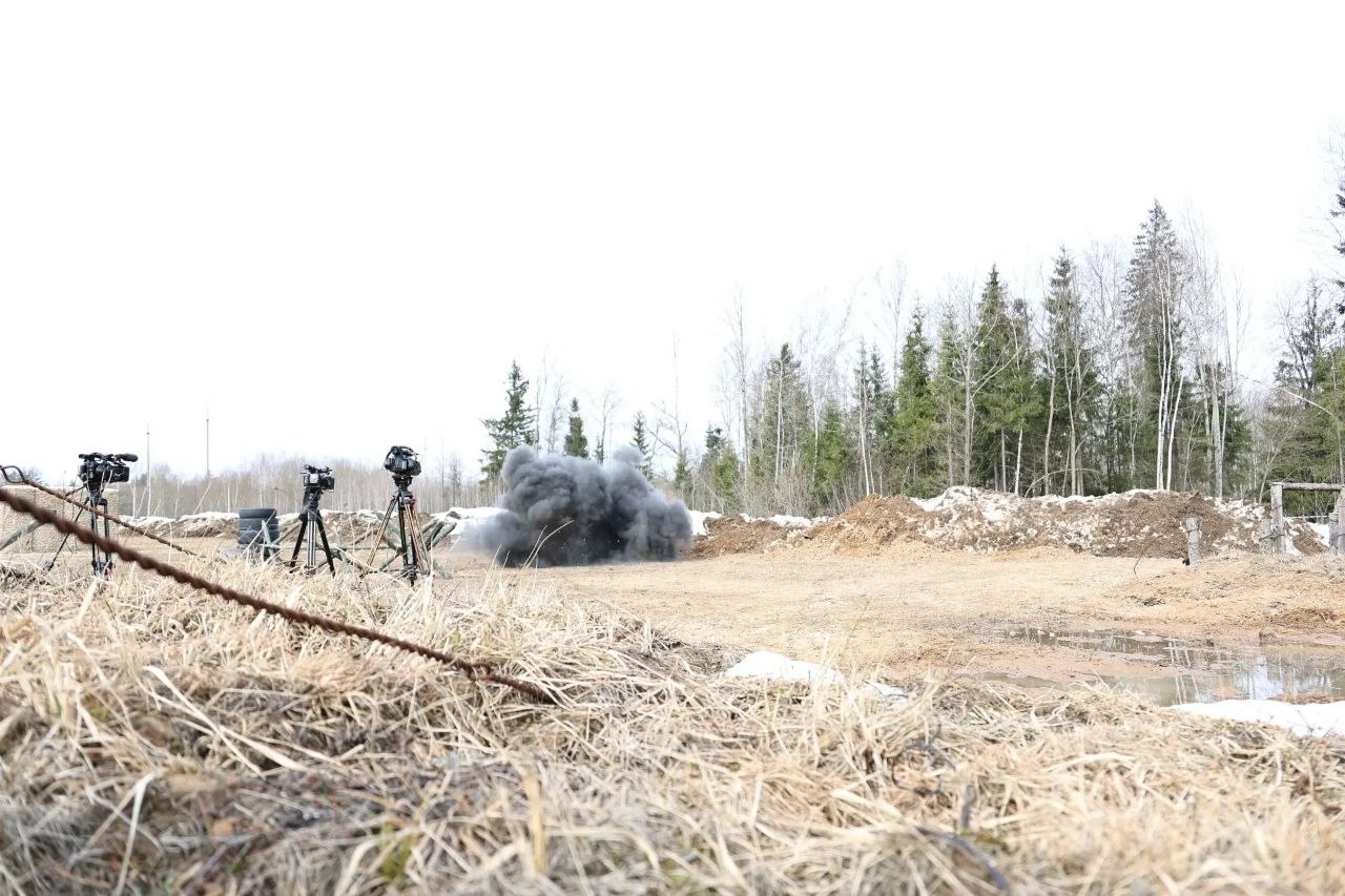 Точность, скорость, результат: на одном из полигонов Владимирской области прошло боевое слаживание подразделений войск БПС Точность, скорость, результат: на одном из полигонов Владимирской области прошло боевое слаживание подразделений войск БПС
