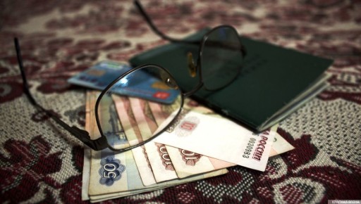 Российские пенсионеры получат мартовские выплаты раньше срока