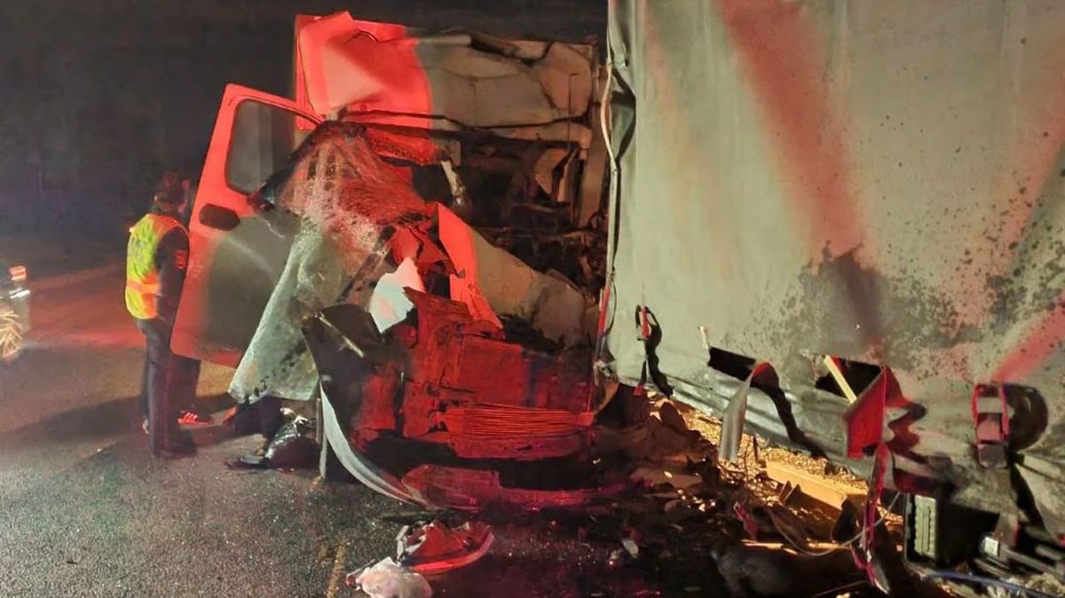 Водитель фургона погиб в ДТП на федеральной трассе в Вязниках Водитель фургона погиб в ДТП на федеральной трассе в Вязниках