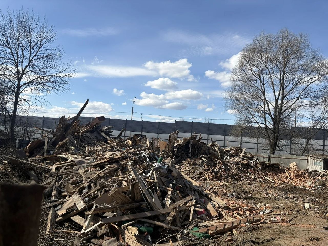 Во Владимире при надзорном сопровождении прокуратуры снесен аварийный дом