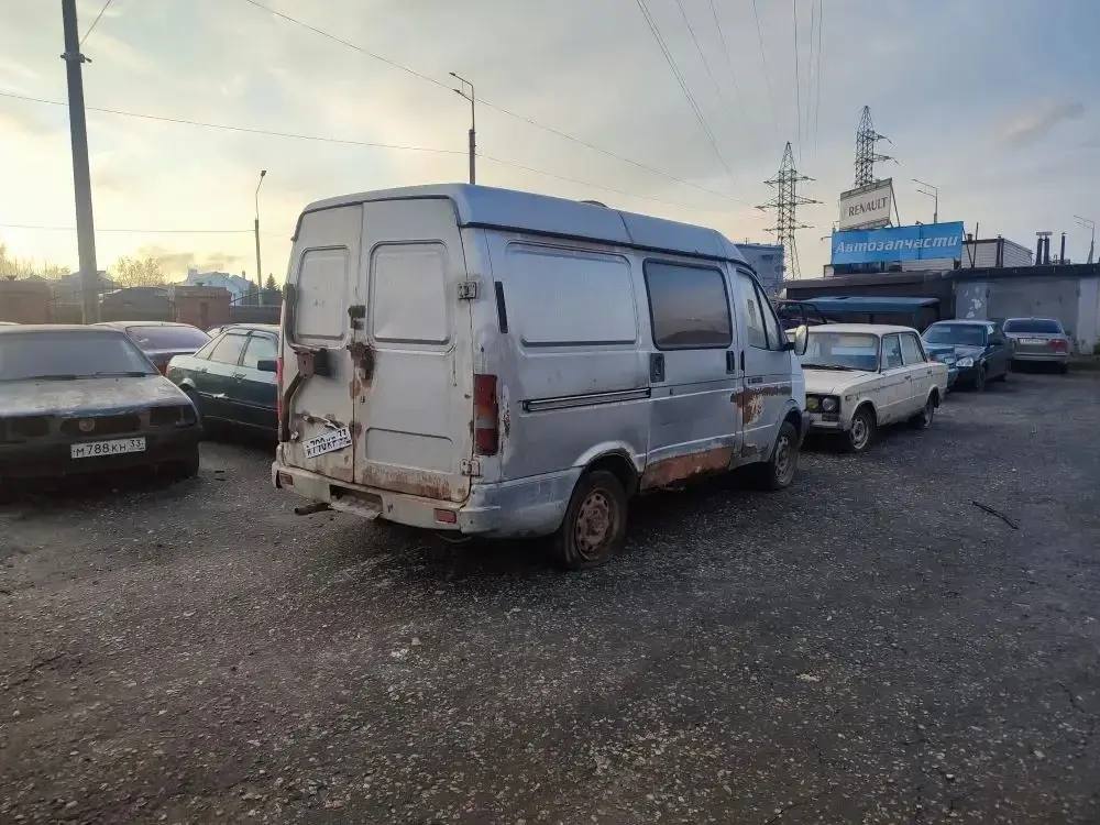 Порядок во всём!. Даже в выходные дни городские службы ведут планомерную работу по очистке улиц от брошенного транспорта! Накануне список бесхозных машин, мешающих проезду и портящих облик города, сократился: очередное... Порядок во всём!. Даже в выходные дни городские службы ведут планомерную работу по очистке улиц от брошенного транспорта! Накануне список бесхозных машин, мешающих проезду и портящих облик города, сократился: очередное...