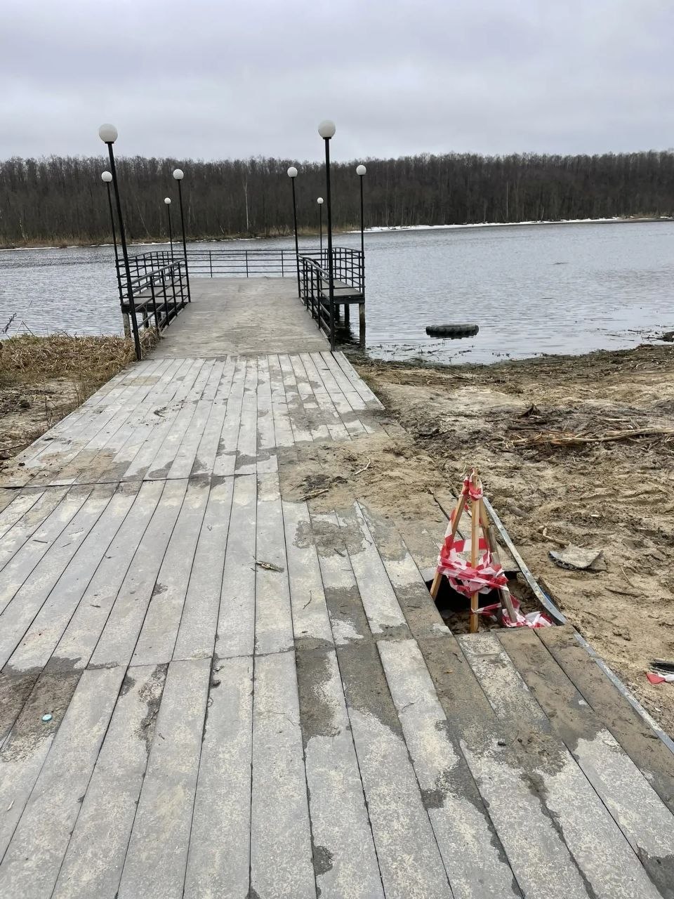 В Красной Горбатке прокуратура добивается приведения в надлежащее состояние благоустроенной ранее в рамках национального проекта территории