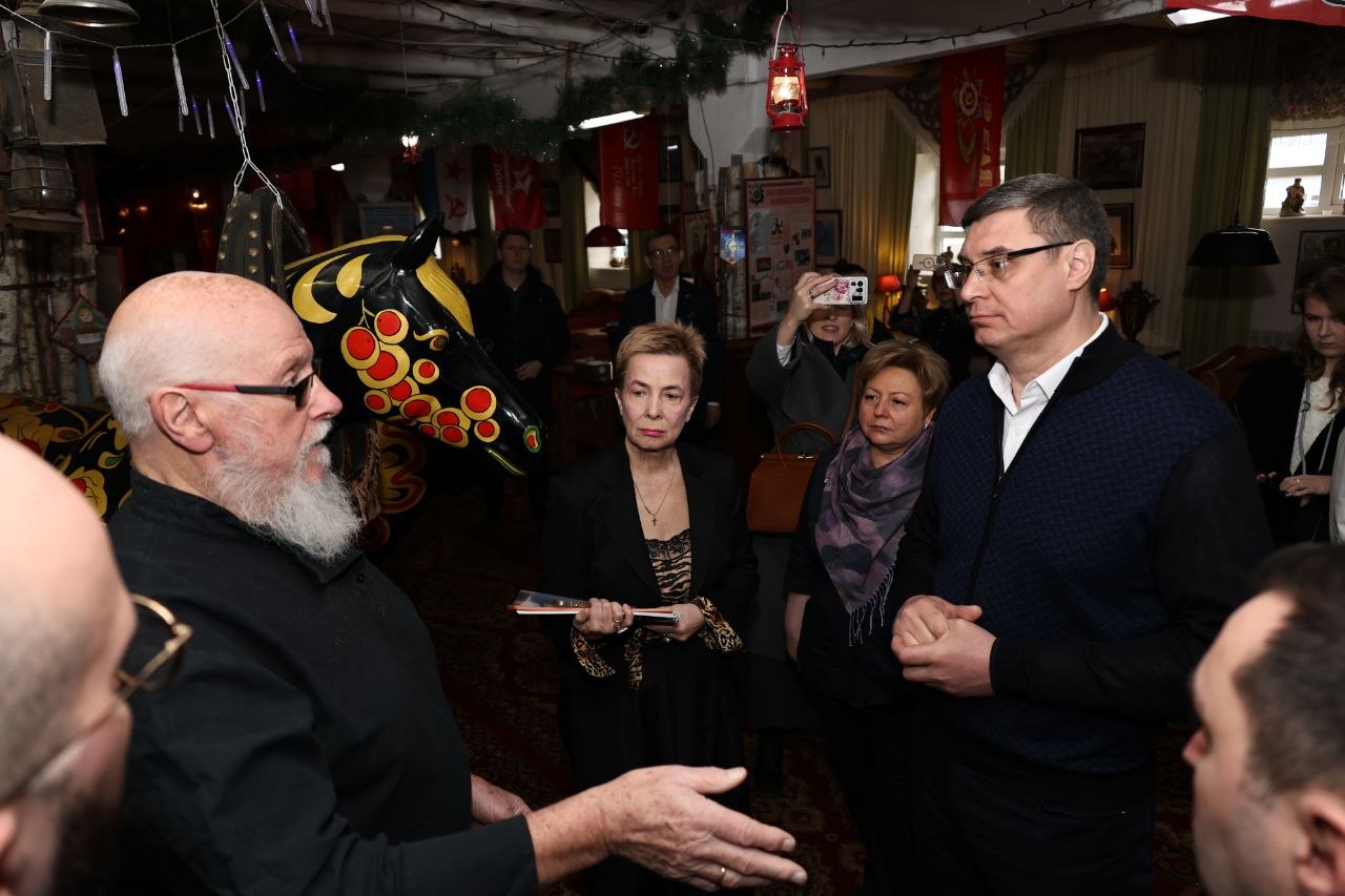 Александр Авдеев: В АТК «Богдарня» встретился с делегацией предпринимателей из ЮАР во главе с Эрролом Маском Александр Авдеев: В АТК «Богдарня» встретился с делегацией предпринимателей из ЮАР во главе с Эрролом Маском