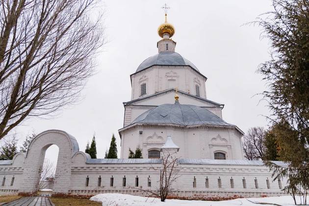 У Христа за пазухой: как монахини восстанавливают обитель и готовятся к Пасхе У Христа за пазухой: как монахини восстанавливают обитель и готовятся к Пасхе