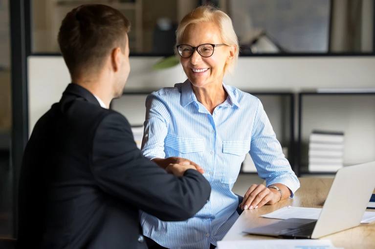 Работа после 50: почему не берут, в чём ваша сила и как пробиться