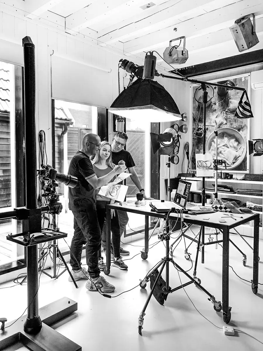 Фуд-стилист: Искусство создания аппетитных образов на тарелке