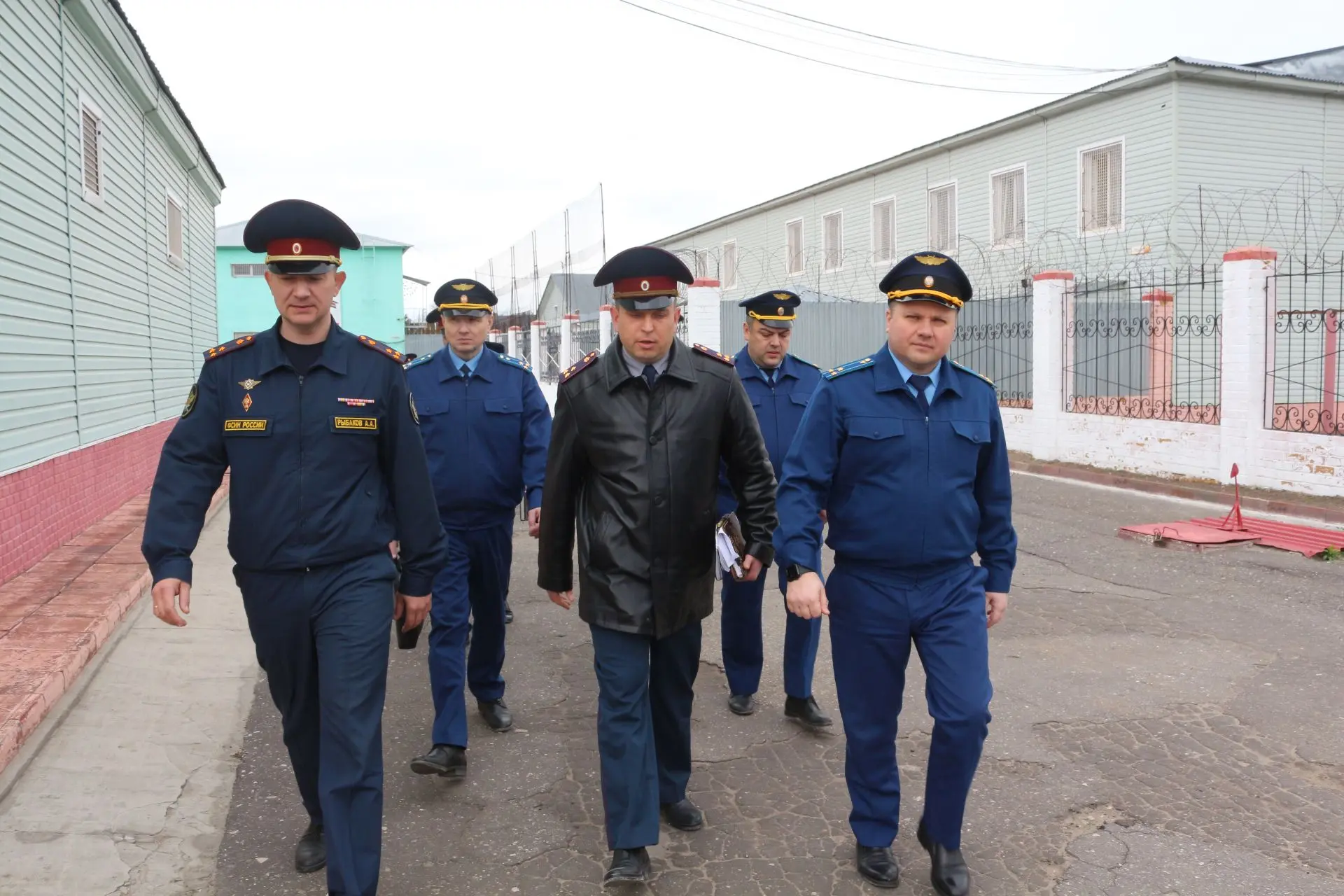 Заместитель прокурора области Антон Жуков посетил с проверкой колонию строгого режима в поселке Пакино Заместитель прокурора области Антон Жуков посетил с проверкой колонию строгого режима в поселке Пакино