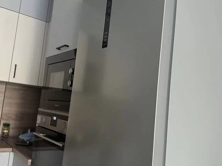 Не храните скоропортящиеся продукты на дверце холодильника и соблюдайте простые правила гигиены