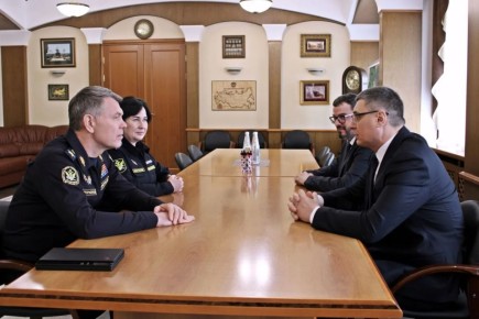Александр Авдеев: Рабочая встреча с главным судебным приставом РФ Дмитрием Аристовым