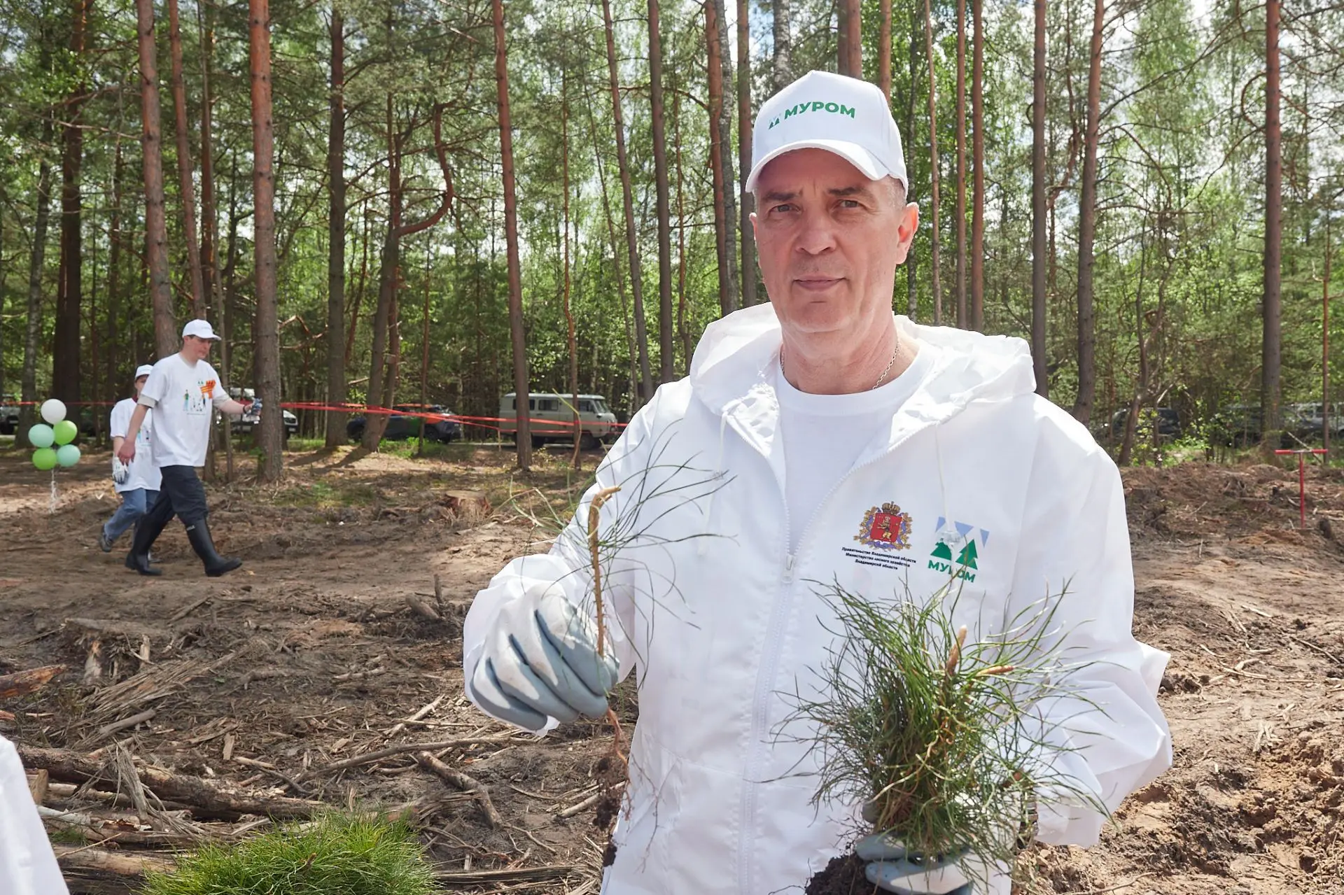 Заместитель председателя Законодательного Собрания Дмитрий Рожков, председатель комитета по аграрной политике, природопользованию и экологии Айтуган Текегалиев и председатель комитета по социальной политике и здравоохранению... Заместитель председателя Законодательного Собрания Дмитрий Рожков, председатель комитета по аграрной политике, природопользованию и экологии Айтуган Текегалиев и председатель комитета по социальной политике и здравоохранению...