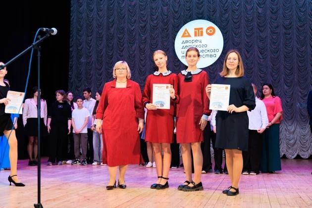Во Владимире выбрали лучшие школьные классы года Во Владимире выбрали лучшие школьные классы года