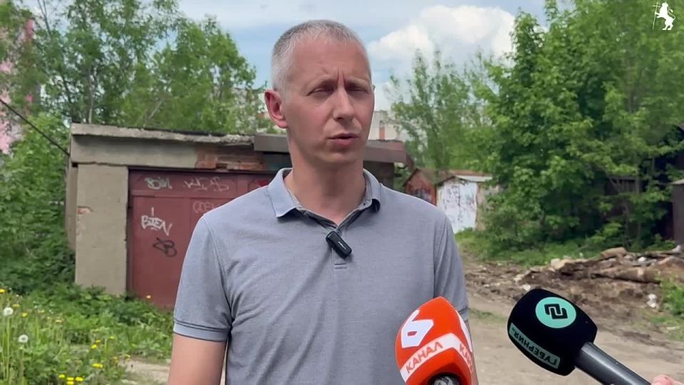 Во Фрунзенском районе продолжается демонтаж незаконно установленных гаражей