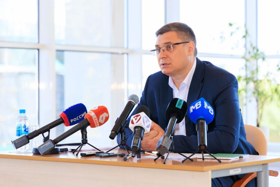 Александр Авдеев: Сегодня на площадке областного драмтеатра провёл очередную пресс-конференцию