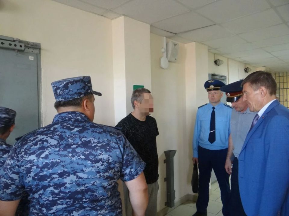 Владимирский прокурор по надзору за соблюдением законов в исправительных учреждениях Алексей Корсаков совместно с представителями Общественной палаты Российской Федерации провел проверку во Владимирском централе Владимирский прокурор по надзору за соблюдением законов в исправительных учреждениях Алексей Корсаков совместно с представителями Общественной палаты Российской Федерации провел проверку во Владимирском централе