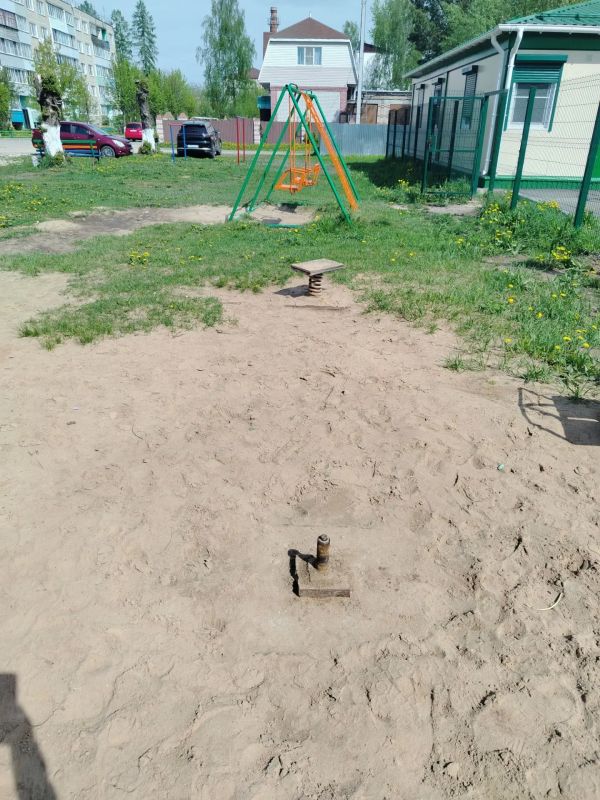 В Камешковском муниципальном округе прокуратура добивается приведения детских игровых площадок в надлежащее состояние В Камешковском муниципальном округе прокуратура добивается приведения детских игровых площадок в надлежащее состояние