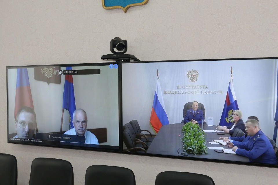 Прокурор Владимирской области Иван Грибов провел прием предпринимателей Прокурор Владимирской области Иван Грибов провел прием предпринимателей