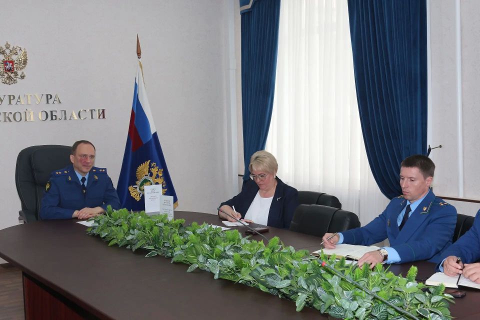 Прокурор Владимирской области Иван Грибов провел прием предпринимателей Прокурор Владимирской области Иван Грибов провел прием предпринимателей