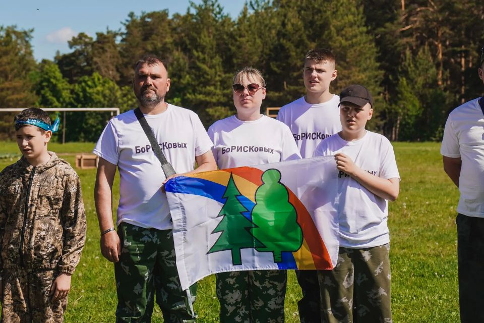 Во Владимирской области прошёл региональный этап Всероссийской игры «Семейная зарница» Во Владимирской области прошёл региональный этап Всероссийской игры «Семейная зарница»