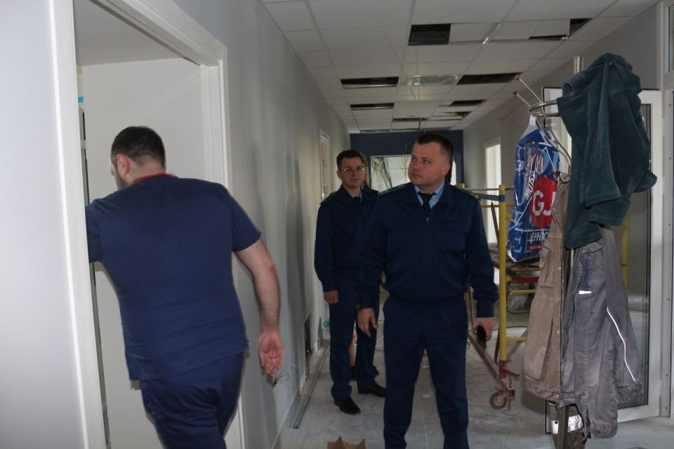 Заместитель прокурора области Антон Жуков посетил с проверкой городскую клиническую больницу скорой медицинской помощи Заместитель прокурора области Антон Жуков посетил с проверкой городскую клиническую больницу скорой медицинской помощи