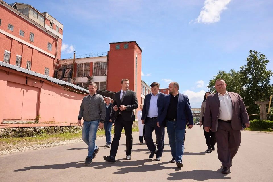 Депутаты Законодательного Собрания оценили потенциал развития технопарка «Столетов» Депутаты Законодательного Собрания оценили потенциал развития технопарка «Столетов»