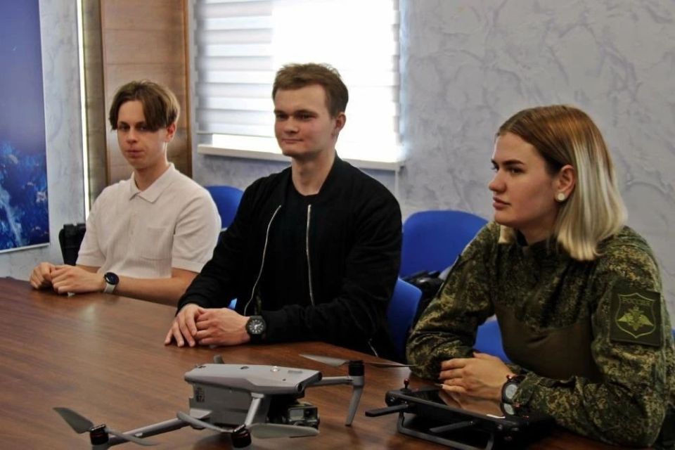 Небо, технологии и призвание: встреча с оператором БПЛА в РАНХиГС Небо, технологии и призвание: встреча с оператором БПЛА в РАНХиГС