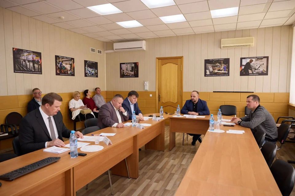 Депутаты Законодательного Собрания оценили потенциал развития технопарка «Столетов» Депутаты Законодательного Собрания оценили потенциал развития технопарка «Столетов»