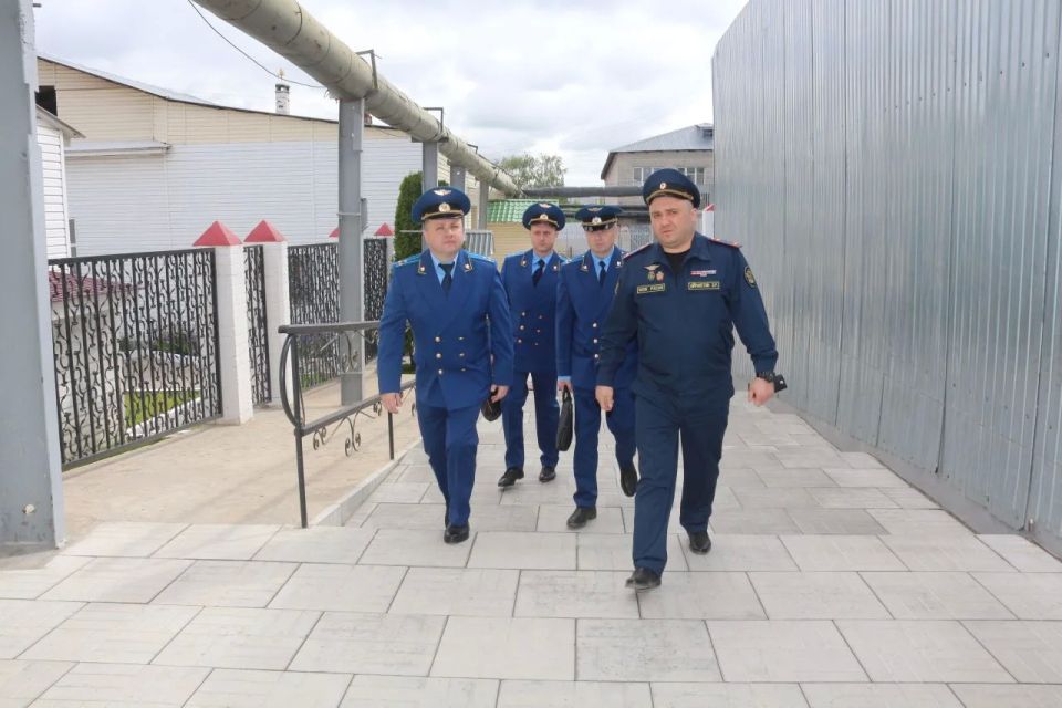 Заместитель прокурора региона Антон Жуков провел проверку в исправительной колонии строгого режима в городе Владимире Заместитель прокурора региона Антон Жуков провел проверку в исправительной колонии строгого режима в городе Владимире