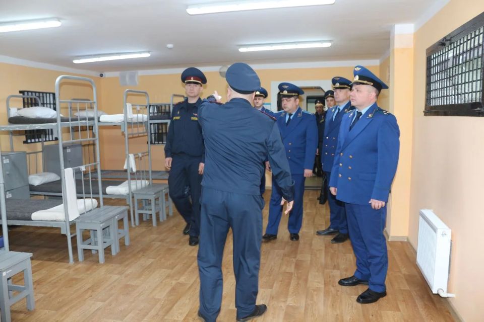 Заместитель прокурора региона Антон Жуков провел проверку в исправительной колонии строгого режима в городе Владимире Заместитель прокурора региона Антон Жуков провел проверку в исправительной колонии строгого режима в городе Владимире