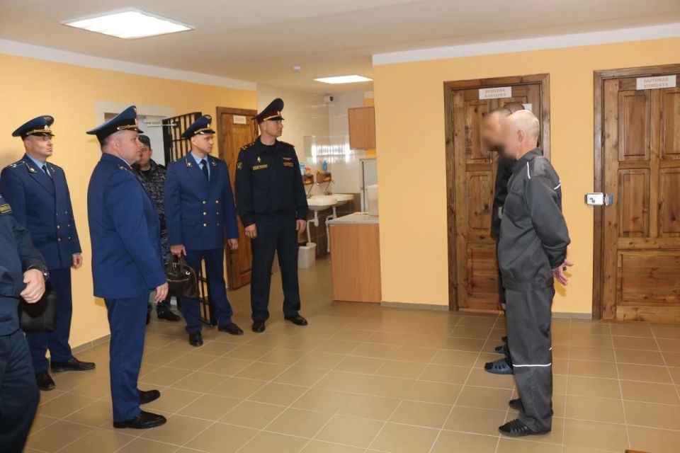 Заместитель прокурора региона Антон Жуков провел проверку в исправительной колонии строгого режима в городе Владимире Заместитель прокурора региона Антон Жуков провел проверку в исправительной колонии строгого режима в городе Владимире