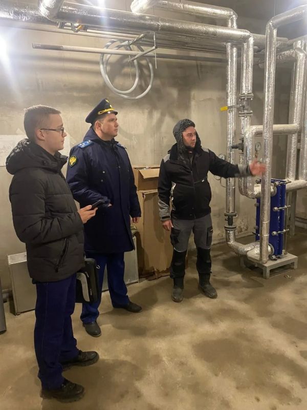 В Кольчугино при надзорном сопровождении прокуратуры завершено строительство нового здания детской поликлиники В Кольчугино при надзорном сопровождении прокуратуры завершено строительство нового здания детской поликлиники