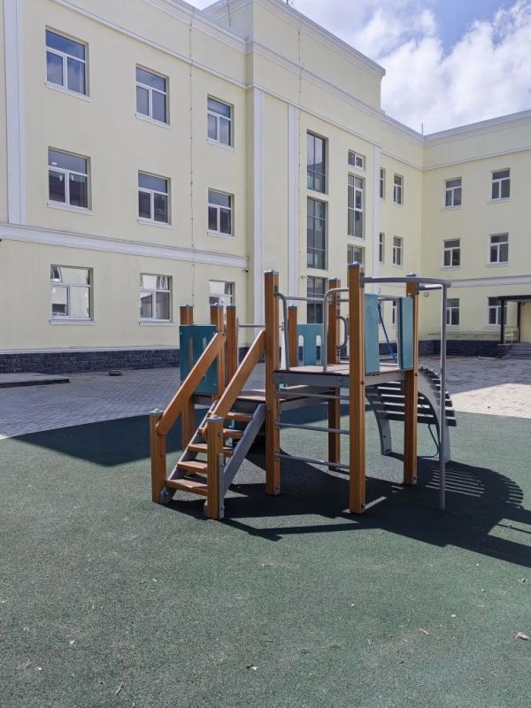 В Кольчугино при надзорном сопровождении прокуратуры завершено строительство нового здания детской поликлиники В Кольчугино при надзорном сопровождении прокуратуры завершено строительство нового здания детской поликлиники