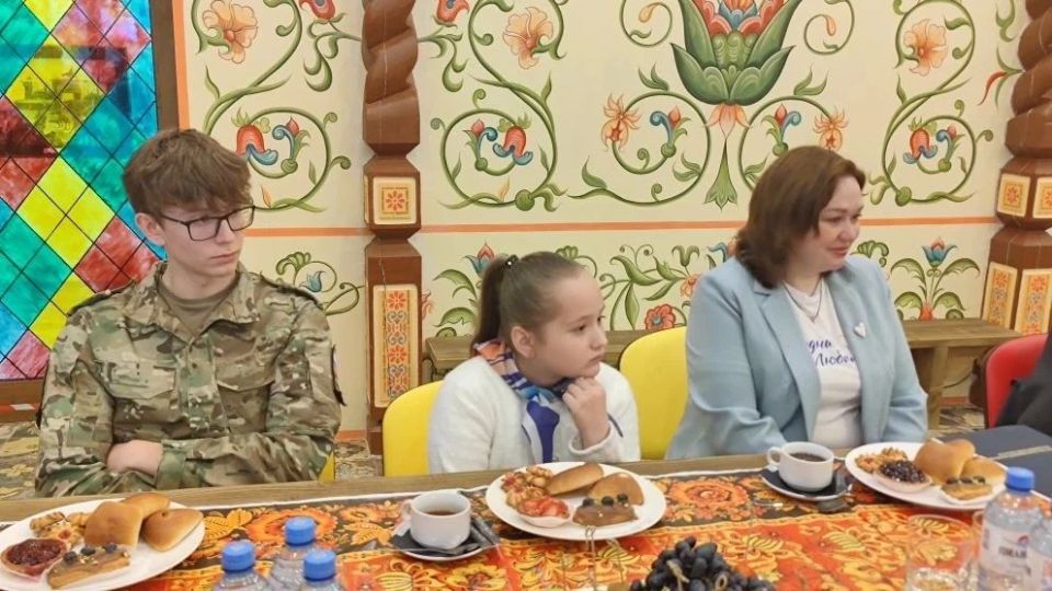 Александр Авдеев встретился с Первыми Александр Авдеев встретился с Первыми