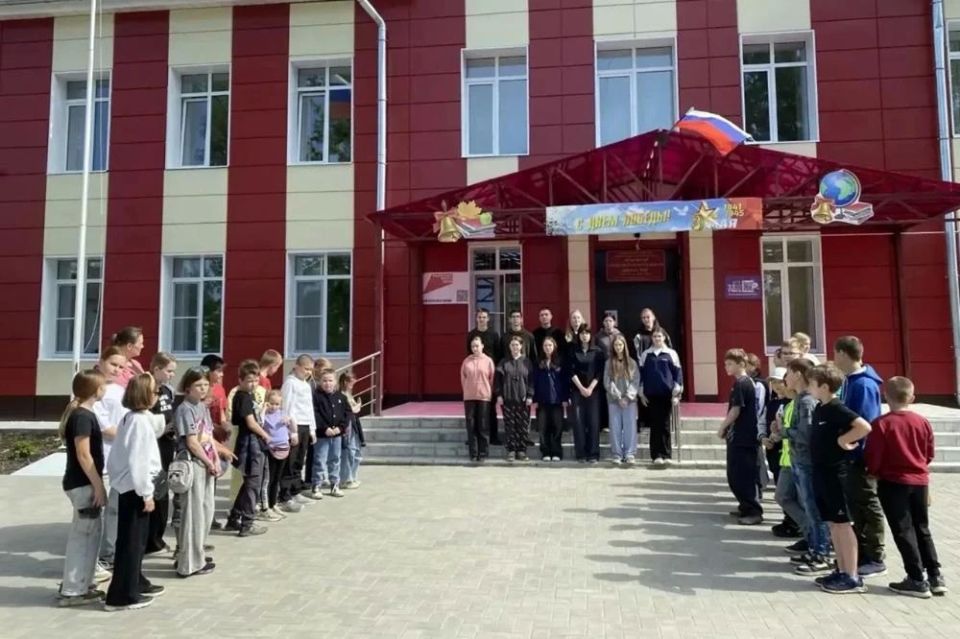 Лето — время не только для отдыха, но и для полезного заработка Лето — время не только для отдыха, но и для полезного заработка