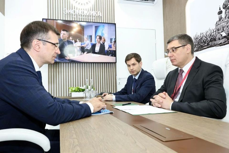 #ПМЭФ2026: Регион-33 укрепляет партнёрские связи с различными федеральными структурами