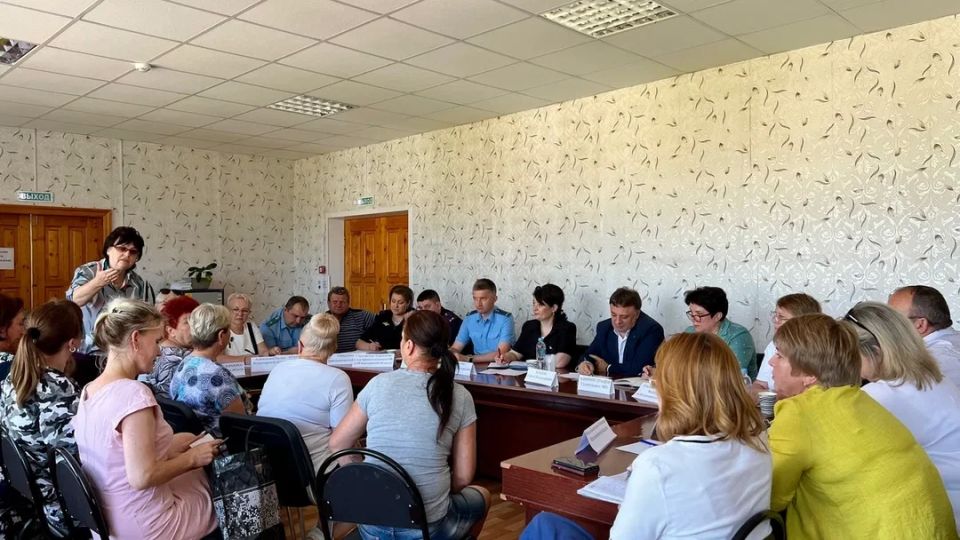 Прокурор Судогодского района Руслан Аннаев принял участие в «Правовом поезде» Прокурор Судогодского района Руслан Аннаев принял участие в «Правовом поезде»