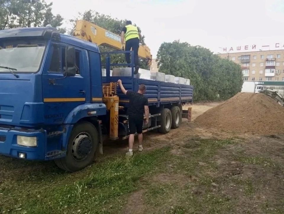 В Александрове идет благоустройство Комсомольской площади В Александрове идет благоустройство Комсомольской площади