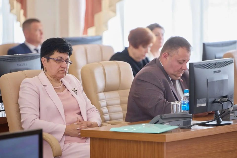 В Законодательном Собрании прошли публичные слушания по исполнению областного бюджета за 2025 год В Законодательном Собрании прошли публичные слушания по исполнению областного бюджета за 2025 год