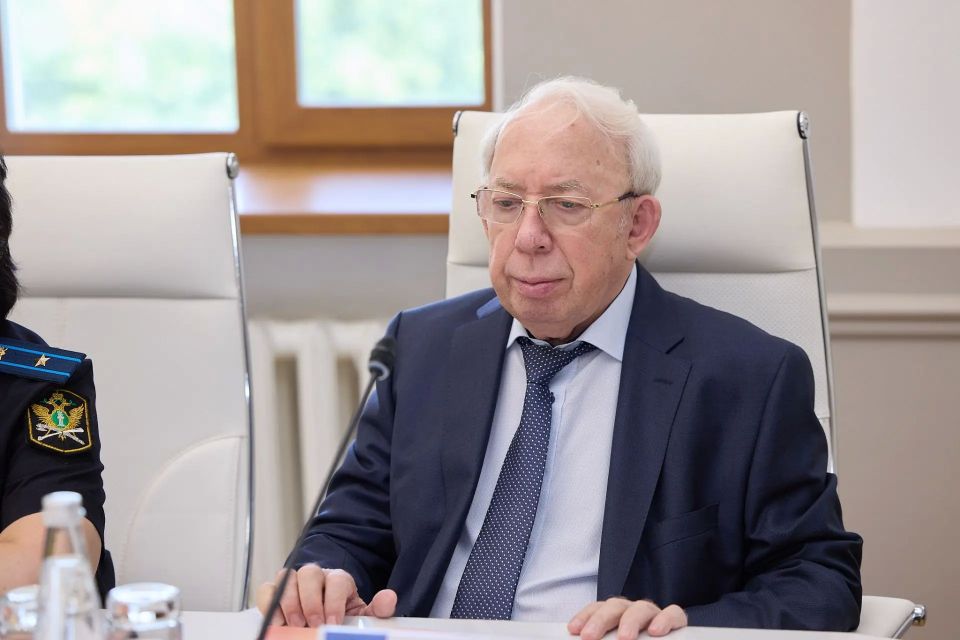 Ольга Хохлова приняла участие в круглом столе, посвященном памяти судьи Андрея Бондаря Ольга Хохлова приняла участие в круглом столе, посвященном памяти судьи Андрея Бондаря