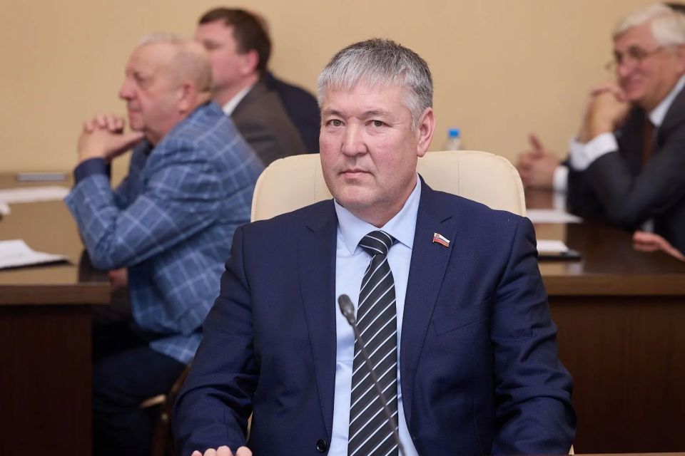 Айтуган Текегалиев назначен директором «Владимирского тепличного комбината»