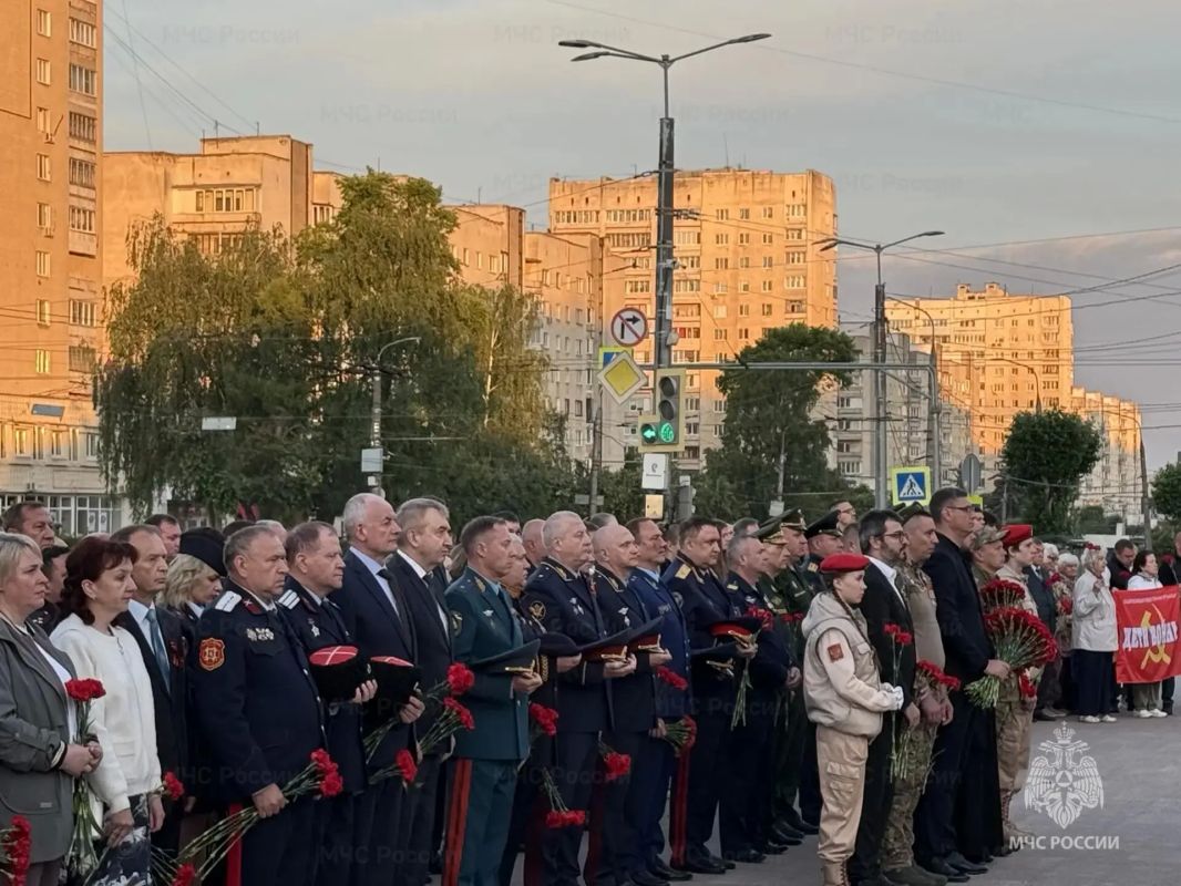 День памяти и скорби: 85 лет с начала Великой Отечественной войны День памяти и скорби: 85 лет с начала Великой Отечественной войны