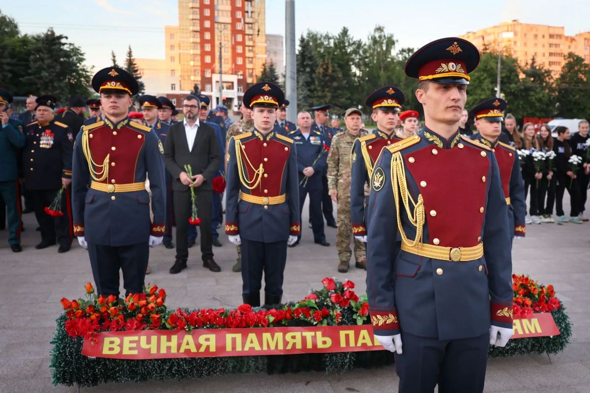 Никто не забыт. Ничто не забыто Никто не забыт. Ничто не забыто