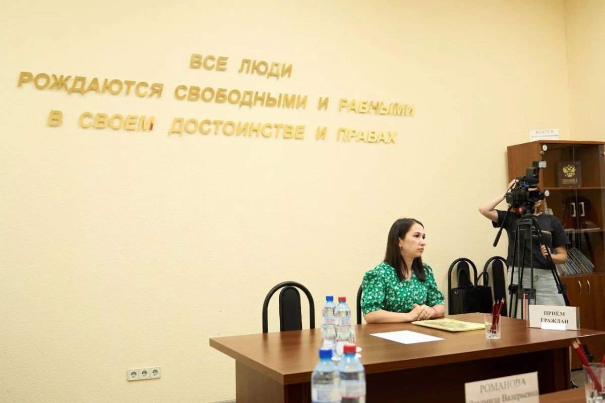 Яна Лантратова: Провели прием граждан во Владимире вместе с региональным Уполномоченным Людмилой Романовой Яна Лантратова: Провели прием граждан во Владимире вместе с региональным Уполномоченным Людмилой Романовой