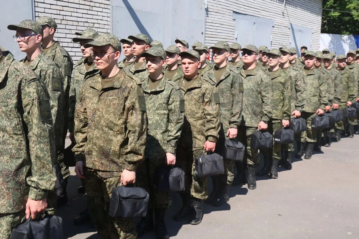 Служить России — почетная миссия! Служить России — почетная миссия!
