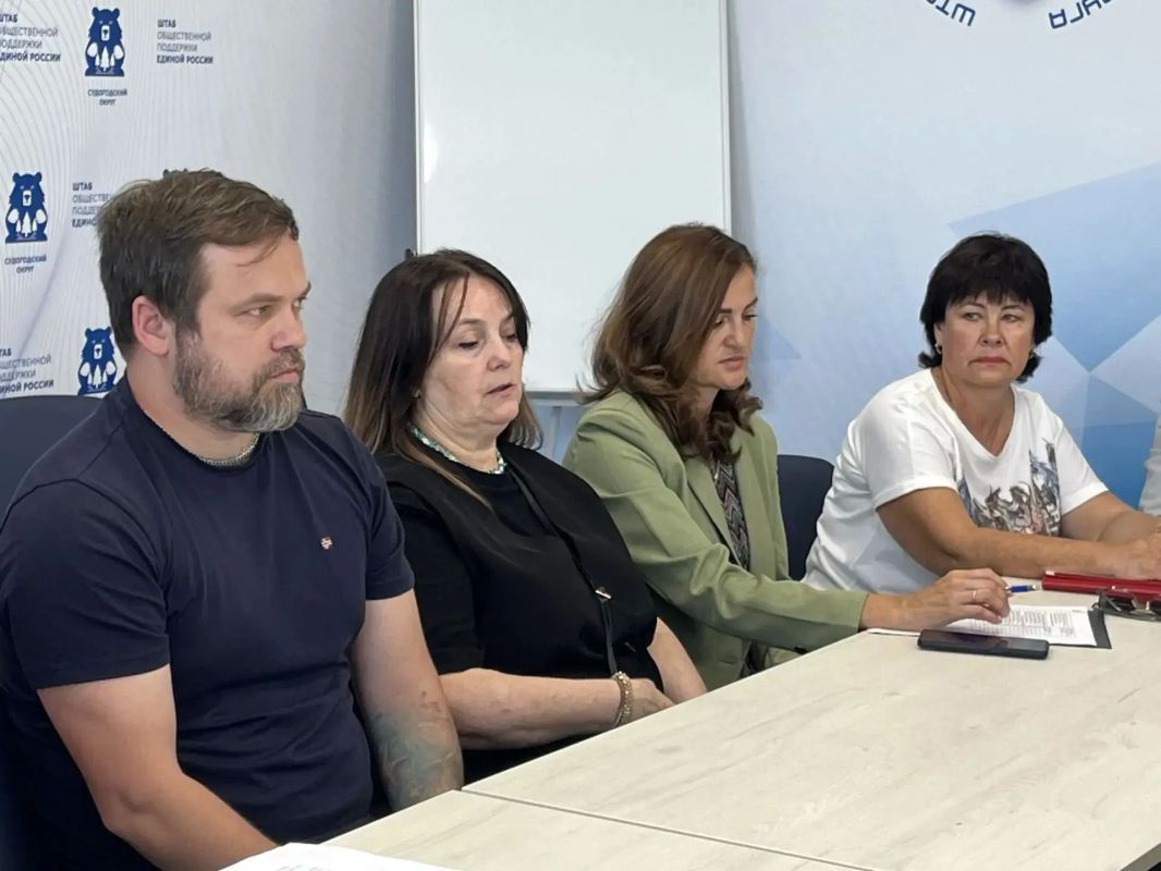 Прокурор Судогодского района Руслан Аннаев и Врио Уполномоченного по защите прав предпринимателей в регионе Виктория Кулыгина провели совместный прием предпринимателей Прокурор Судогодского района Руслан Аннаев и Врио Уполномоченного по защите прав предпринимателей в регионе Виктория Кулыгина провели совместный прием предпринимателей
