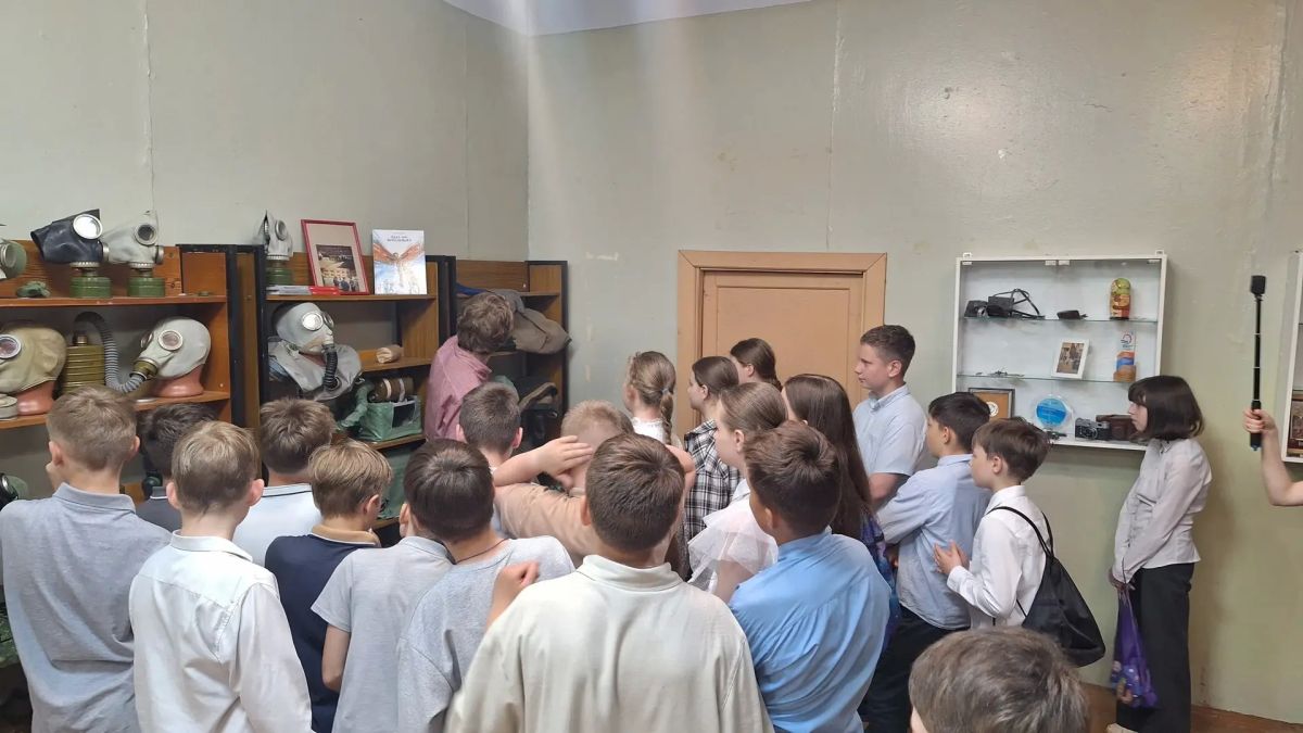 Школьники из Собинки создали музей гражданской обороны Школьники из Собинки создали музей гражданской обороны